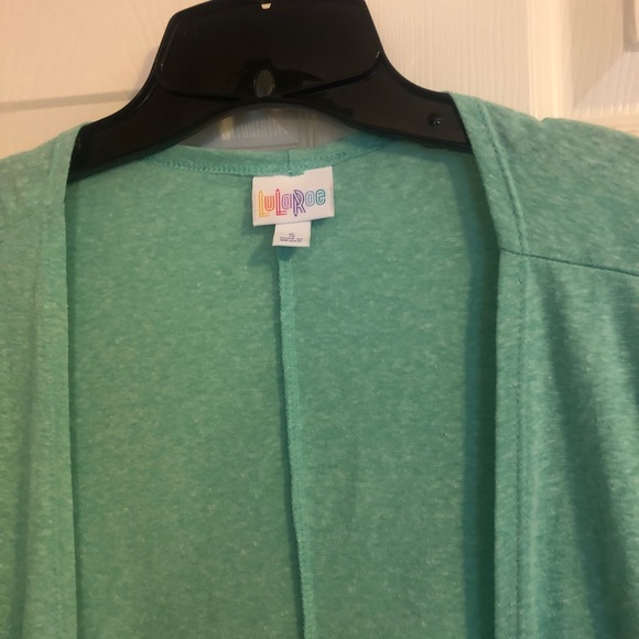 Small LuLaRoe Lindsay - Picture 2 of 3